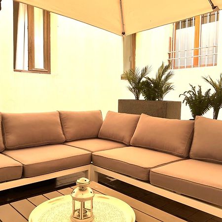 Indipendenza Luxury Apartments Болоня Екстериор снимка