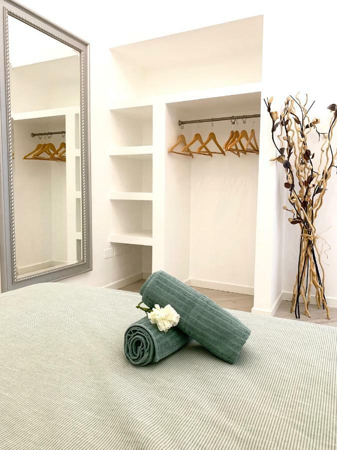 Indipendenza Luxury Apartments Болоня Екстериор снимка