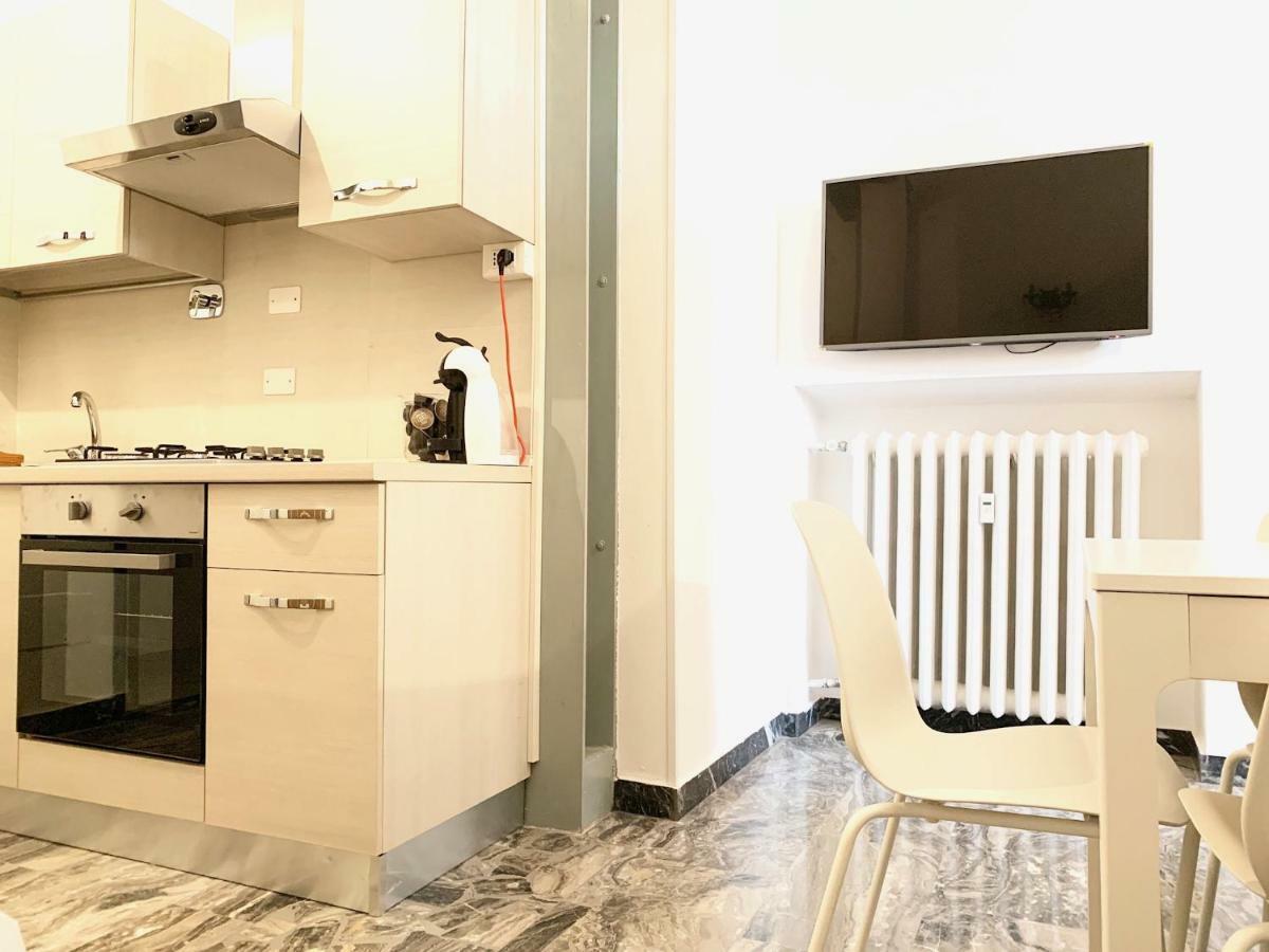 Indipendenza Luxury Apartments Болоня Екстериор снимка
