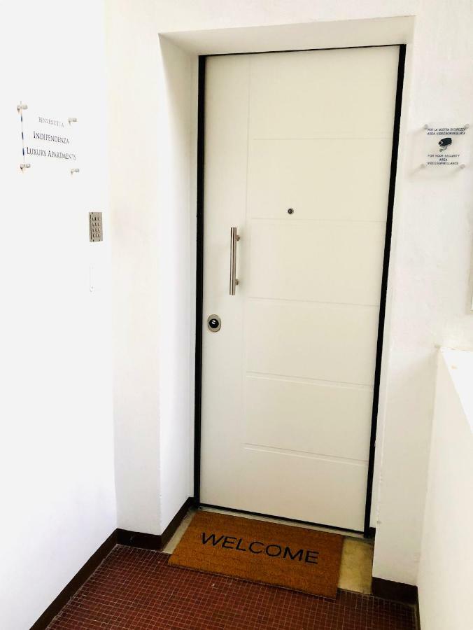 Indipendenza Luxury Apartments Болоня Екстериор снимка