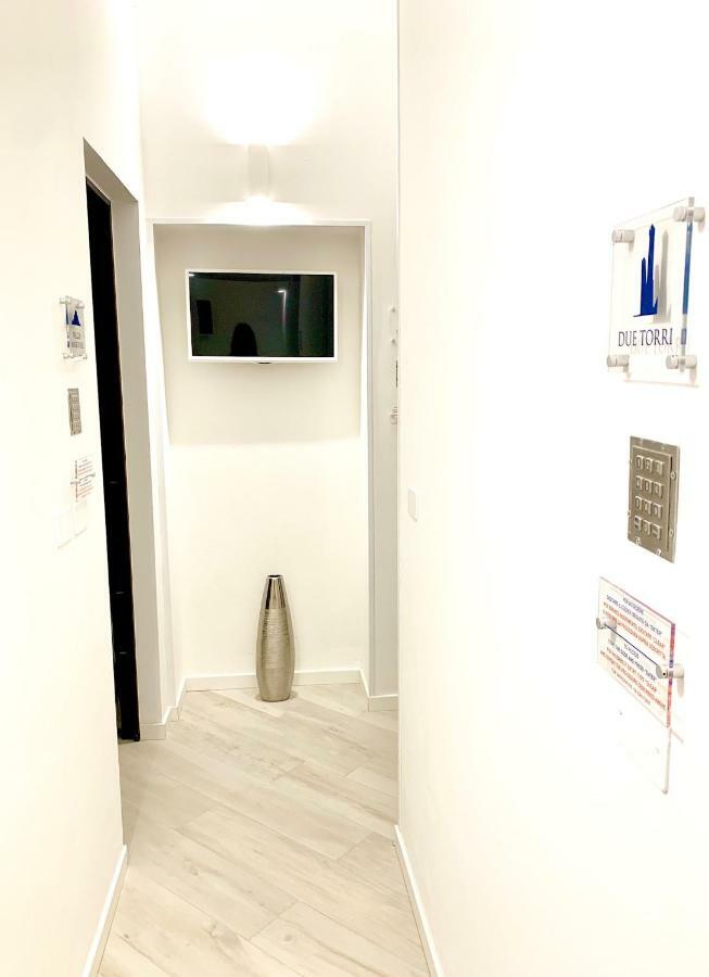 Indipendenza Luxury Apartments Болоня Екстериор снимка